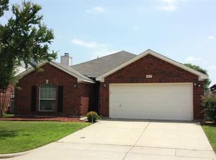 4617 Summer Oaks Ln, Fort Worth, TX 76123