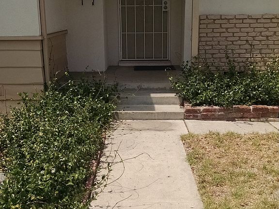 3rd image of 11323 Edderton Ave