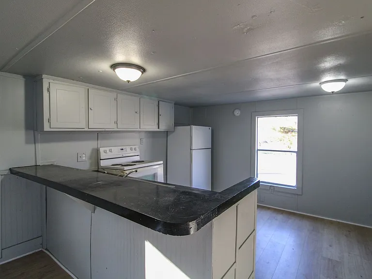 36 Simmons Cir #7 — Photo 8
