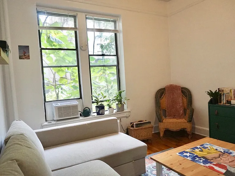 129 W 128th St #1D — Photo 2