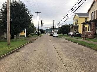 Exterior Neighborhood (street photo)
