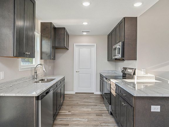 4th image of 6003 Emmy Lynn Ln