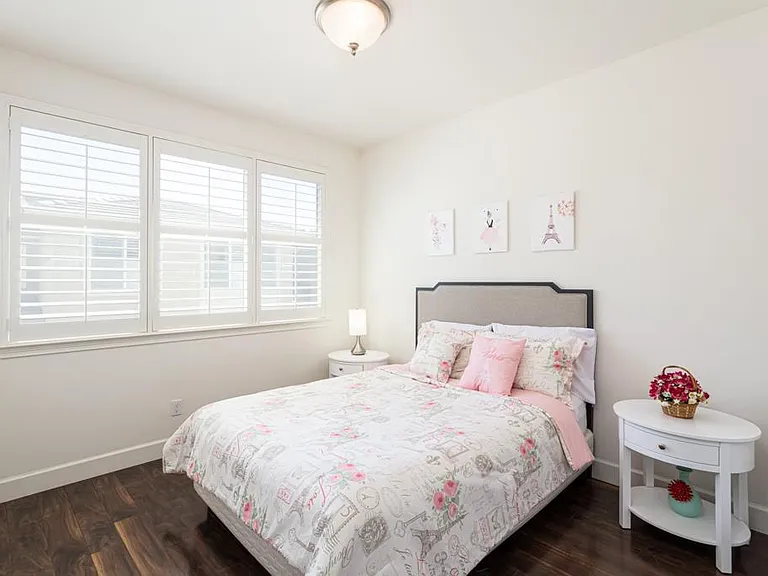 1081 Gaviota Ter — Photo 15