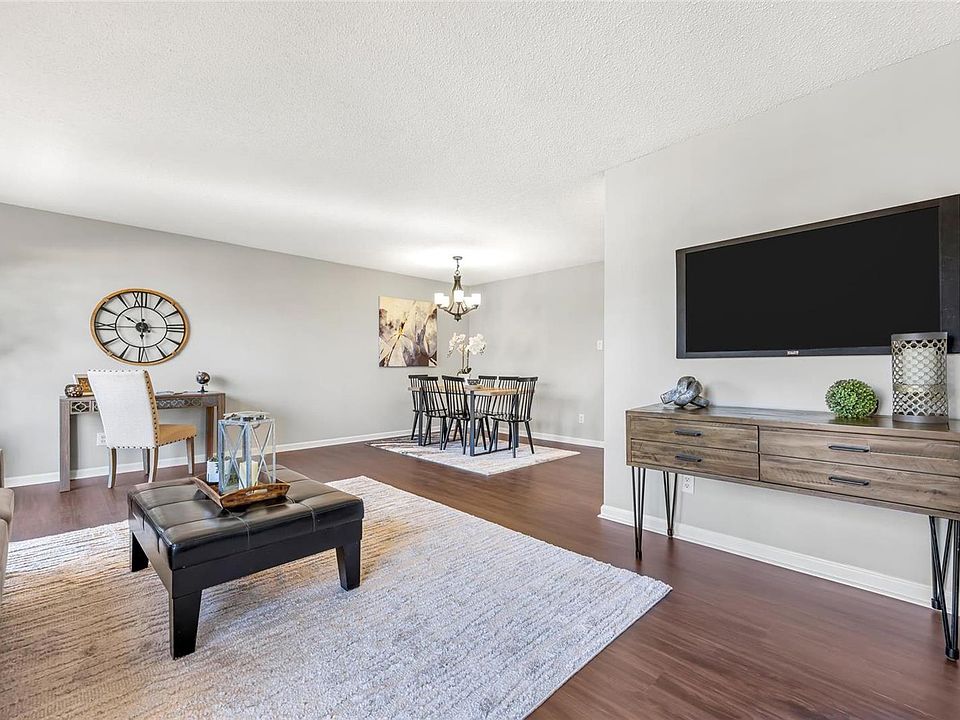 1st image of 10326 Corbeil Dr