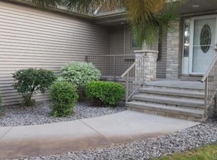 606 W 6th St, Monticello, MN 55362