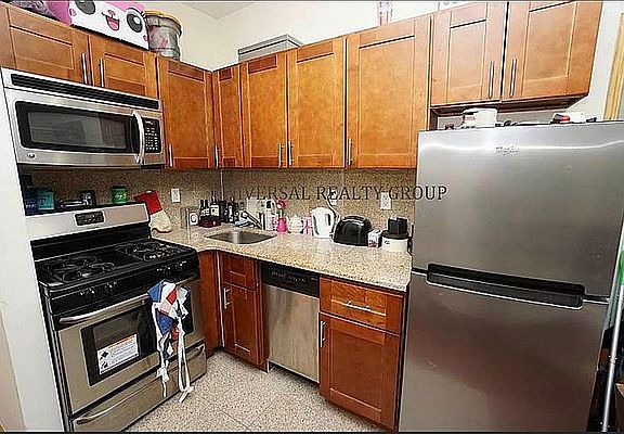 4th image of 343A E 9th St #6