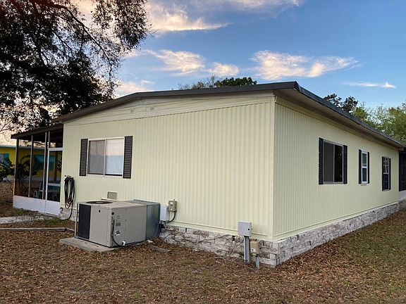 5th image of 3150 NE 36th Ave Lot 358