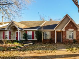 6597 Sungate Dr S, Memphis, TN 38135