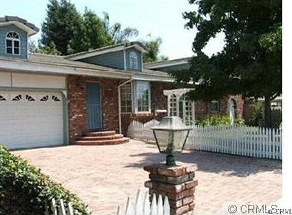2nd image of 734 S Susanna Ave