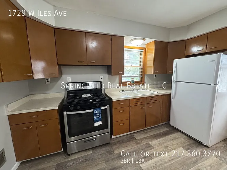 1729 W Iles Ave — Photo 6