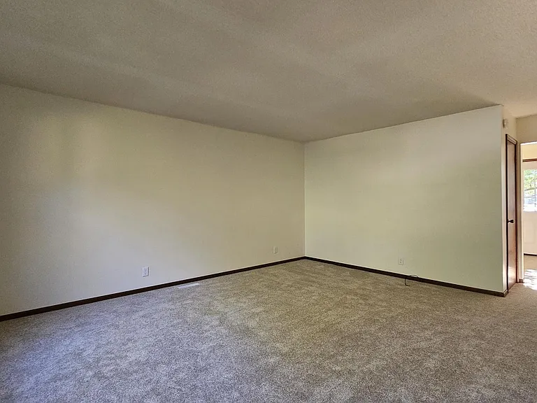 680 Wildwood Dr #680 — Photo 10
