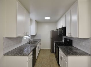 14033 Bessemer St #17992817, Van Nuys, CA 91401