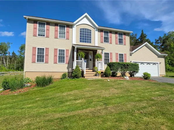 487 Troy Rd, Ithaca, NY 14850