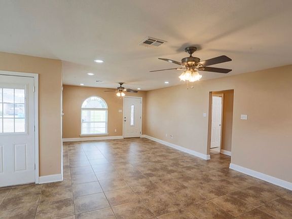 5th image of 8540 Creole Dr