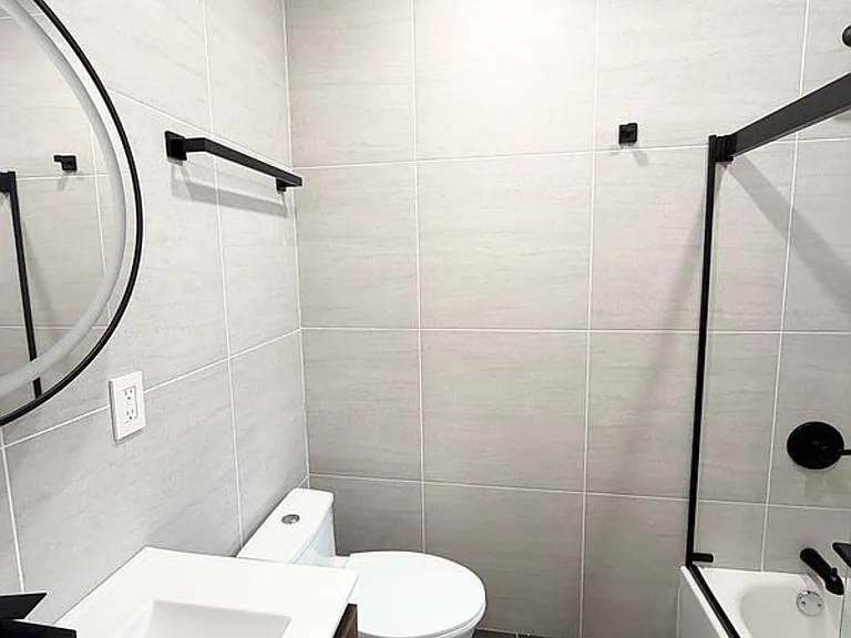 74 Sutton St #3 — Photo 10