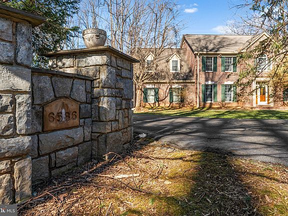 2nd image of 6586 Chesapeake Pl