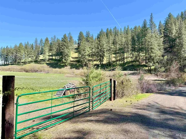 Eberhardt Rd, Peck, ID 83545