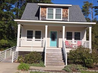 807 Lindsey Ln, Manteo, NC 27954