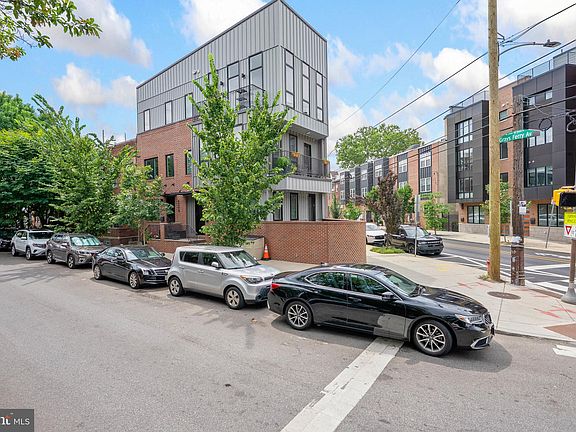 3rd image of 2509 Grays Ferry Ave #1