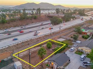 10176 Vine St #1, Bloomington, CA 92316