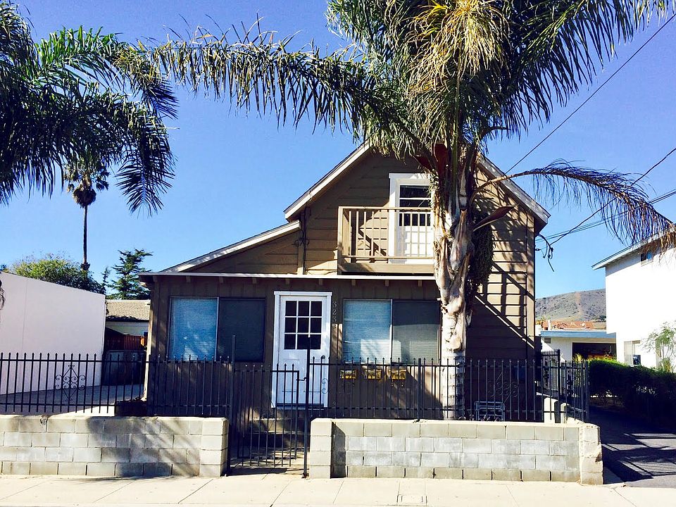 1st image of 323 N Olive St