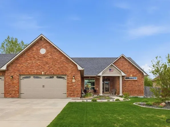 903 Sterling Dr, Cheyenne, WY 82009