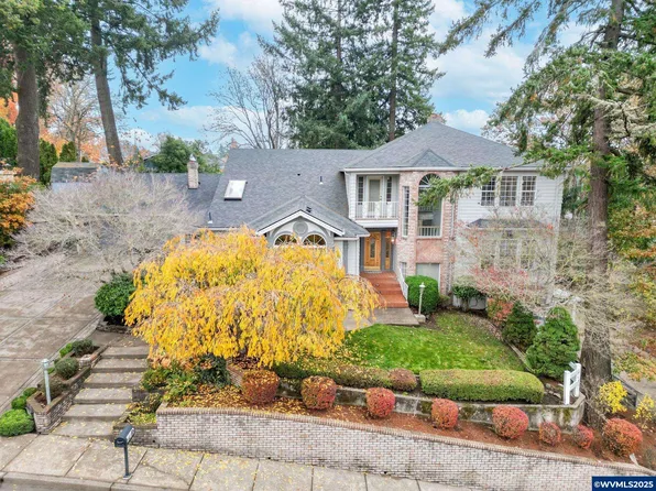 524 Clarmount Ct NW, Salem, OR 97304