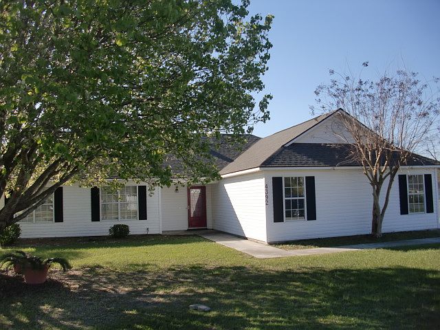 1st image of 4392 Summerlin Dr