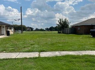 4001-03 Jupiter Dr, Chalmette, LA 70043