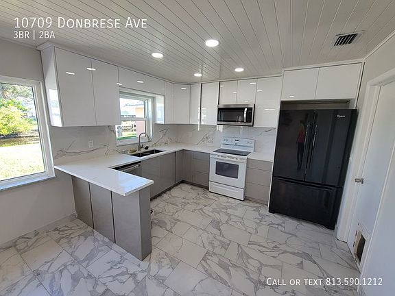 5th image of 10709 Donbrese Ave