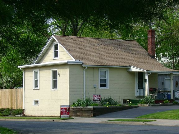 Rental Cottage (rented @ $975/month)