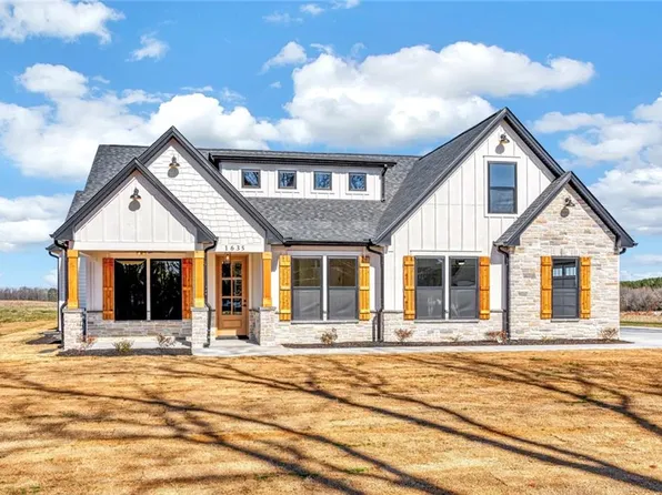 172 Turtle Dove Ln, Seneca, SC 29678