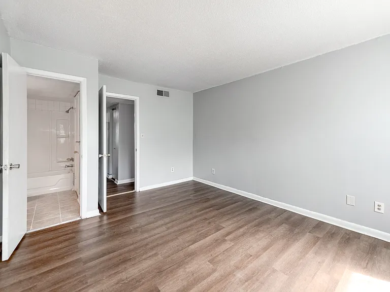 1050 21st Ave NW #89 — Photo 12
