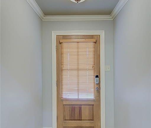 3rd image of 4248 Parkridge Dr