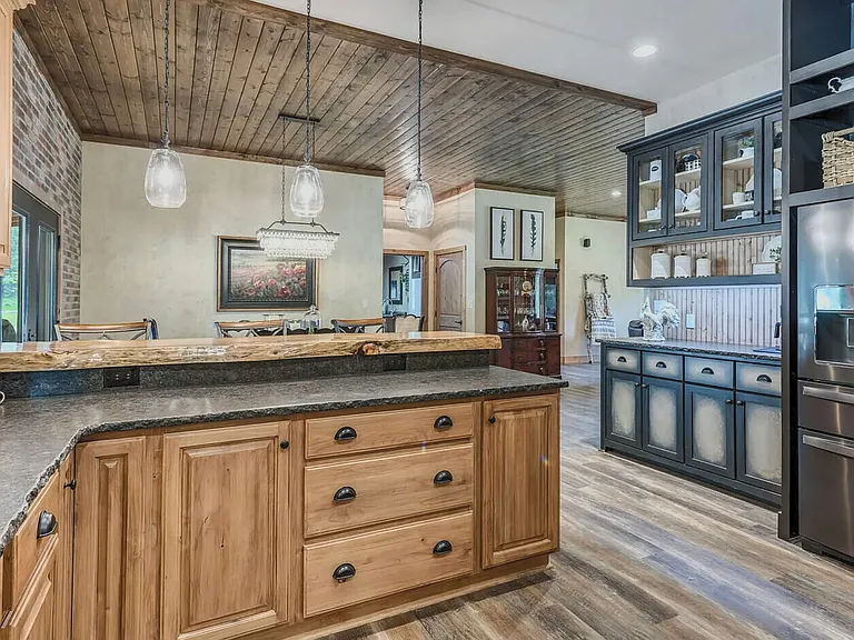 3141 N Riley Creek Rd — Photo 26