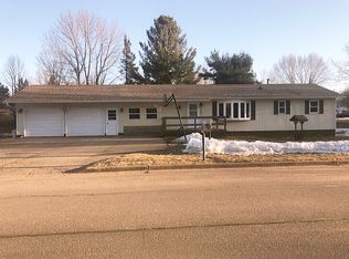 724 Squire Dr, Cornell, WI 54732