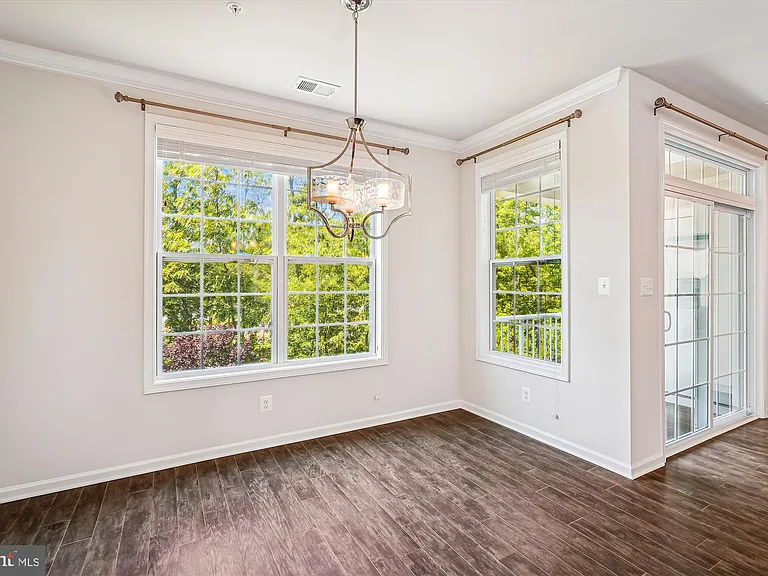 23265 Milltown Knoll Sq #101 — Photo 10