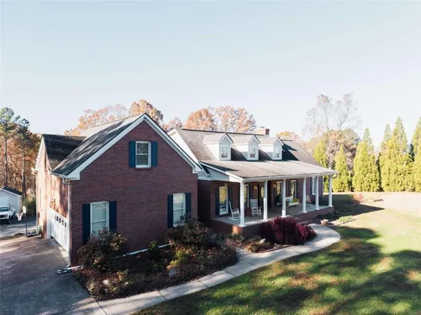 701 Tatum Rd, Talking Rock, GA 30175