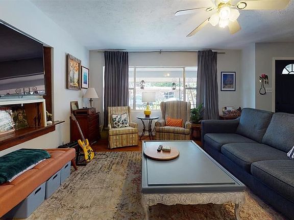 2nd image of 600 Galvin Dr