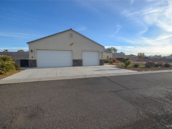 3rd image of 2167 Tumbleweed Drive