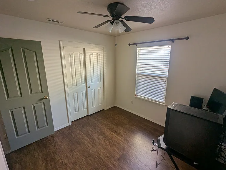 9616 W Weir Hollis Dr — Photo 16