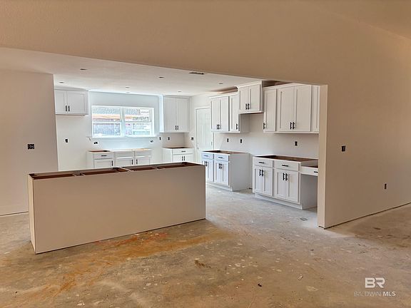 4th image of 27680 Pollard Rd