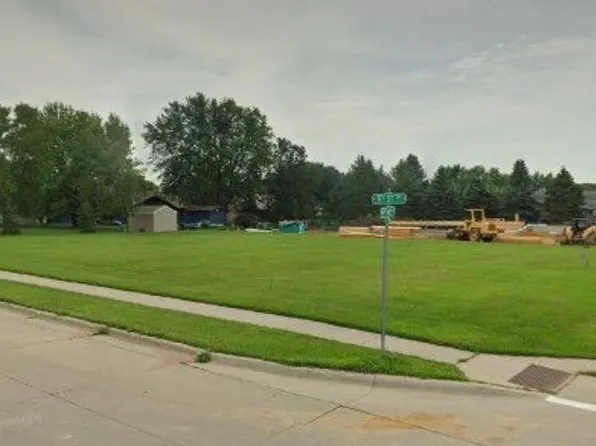 901 9th Ave SW, Pipestone, MN 56164