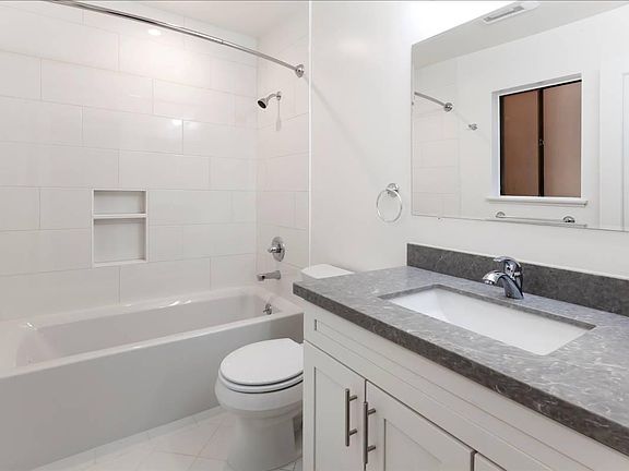 5th image of 1440 Union St #107