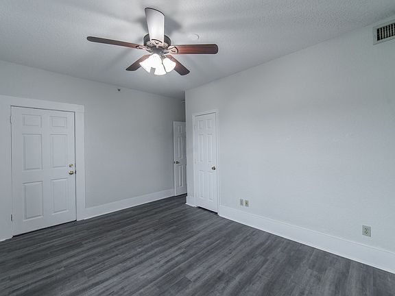 5th image of 9 & 11 N Central Ave #11-206