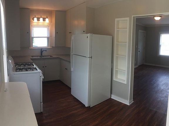 5th image of 814 S Jefferson St APT E