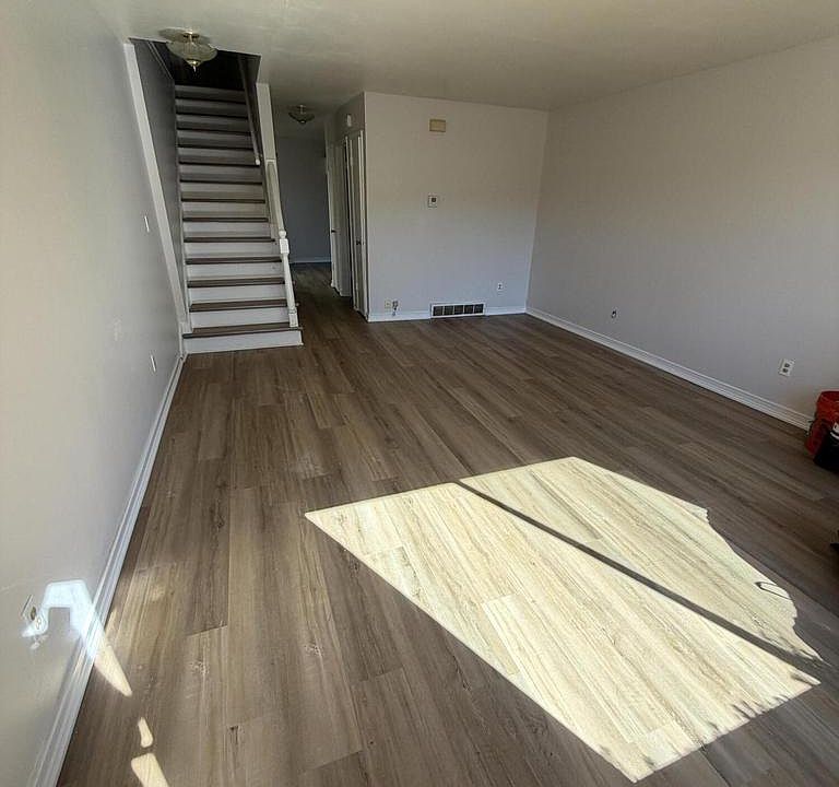1st image of 6118 W Port AVENUE