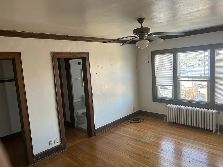 Studio Unit (Living Space)