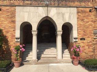 1160 Seward St, Detroit, MI 48202