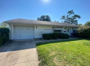 1713 Crestview Dr, Danville, IL 61832